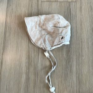 Puffin gear bonnet